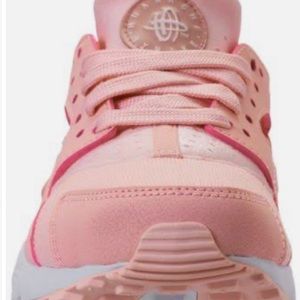 Pink Nike huarache